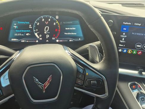 Used 2022 Chevrolet Corvette Stingray Preferred Cpe w/ Z51 Performance Package image 6