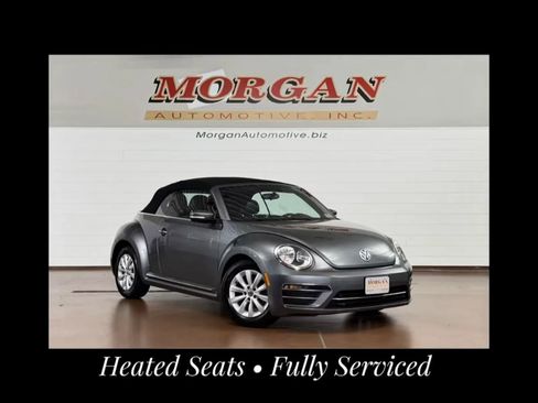 Used 2018 Volkswagen Beetle 2.0T S FWD image 1