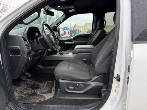 Used 2018 Ford F150 XLT w/ Equipment Group 302A Luxury image 10
