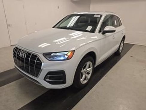 Used 2023 Audi Q5 2.0T Premium w/ Convenience Package AWD/4WD image 19