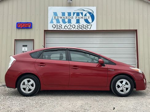 Used 2010 Toyota Prius Three image 16