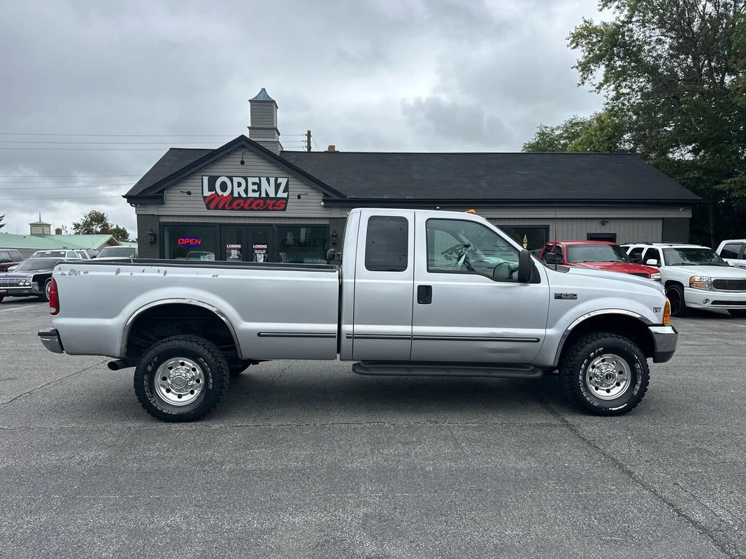 Used 1999 Ford F250 XLT AWD/4WD image 5