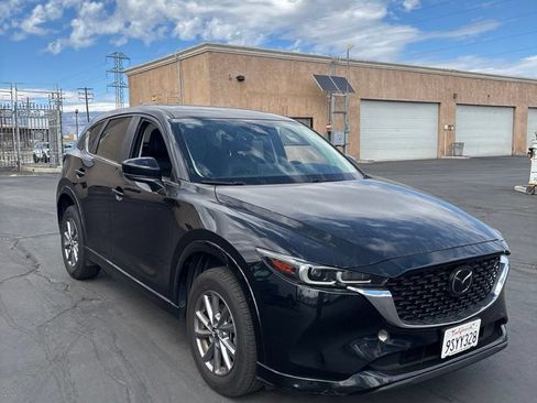 Used 2025 MAZDA CX-5 AWD 2.5 S w/ Preferred Package image 3