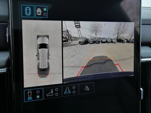 Used 2025 GMC Yukon Denali w/ Sun & Power Step Package AWD/4WD image 59