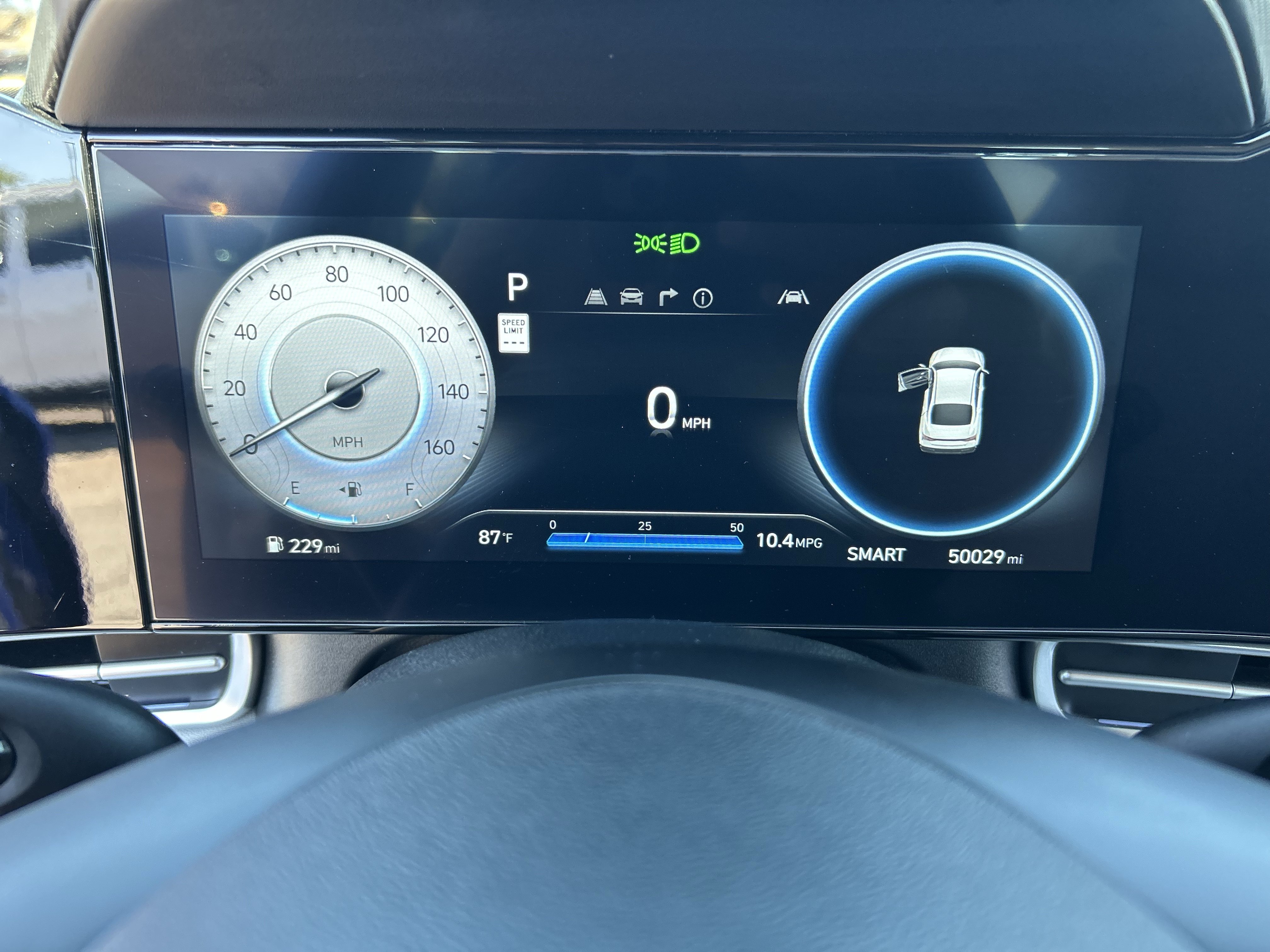 Used 2025 Hyundai Elantra Limited FWD image 30