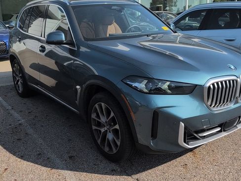 Used 2024 BMW X5 xDrive40i w/ Parking Assistance Package AWD/4WD image 5