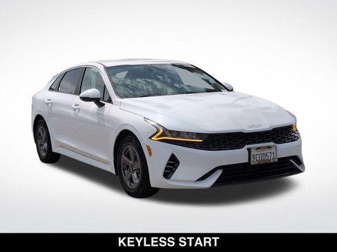 Used 2023 Kia K5 LXS FWD image 2