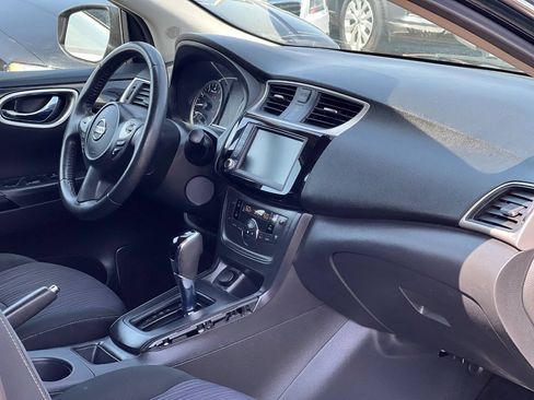Used 2019 Nissan Sentra SV FWD image 16