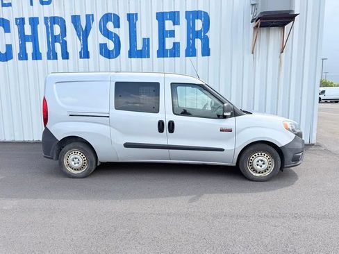 Used 2019 RAM ProMaster City Tradesman FWD image 11
