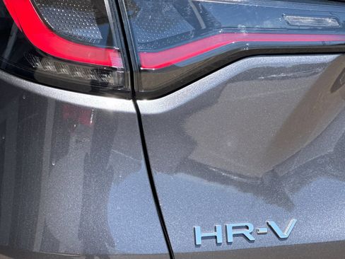 Used 2026 Honda HR-V EX-L image 12