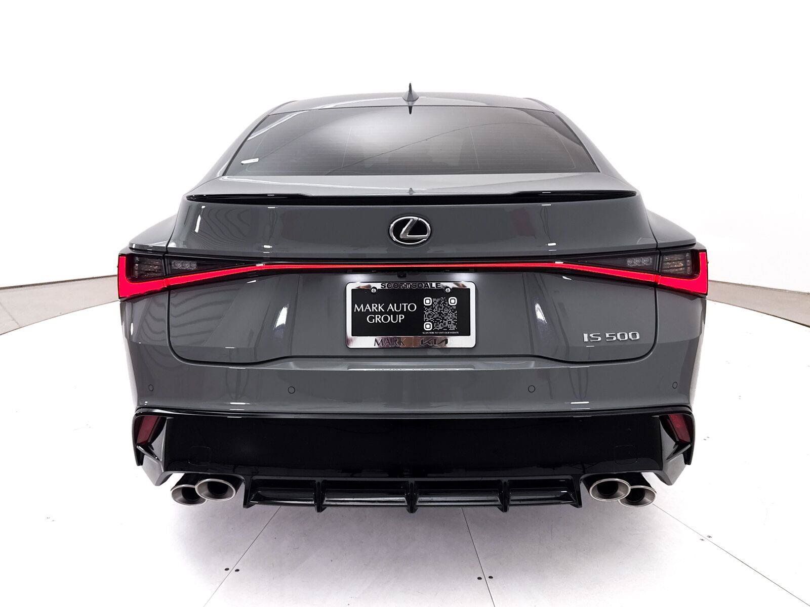 Used 2025 Lexus IS 500 RWD image 17