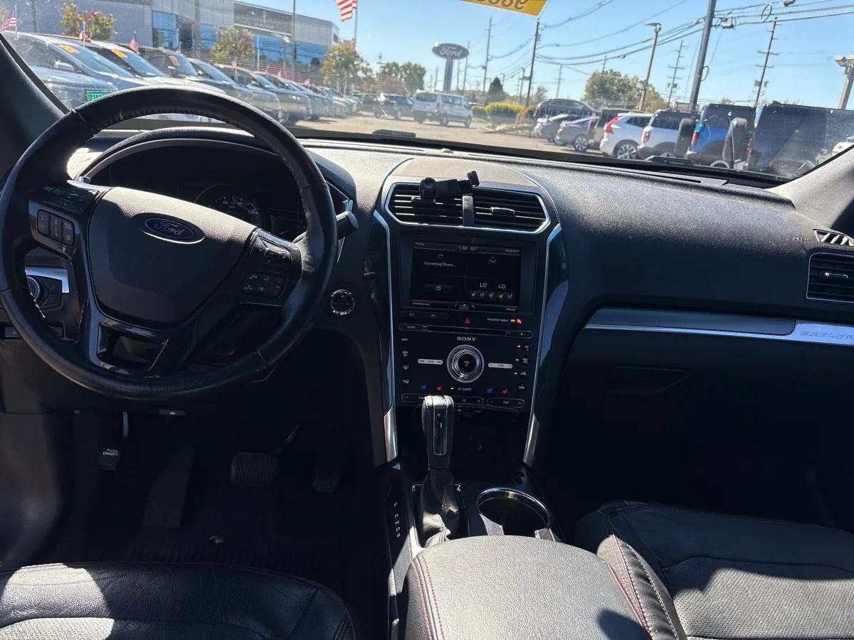 Used 2016 Ford Explorer Sport w/ Equipment Group 401A AWD/4WD image 6