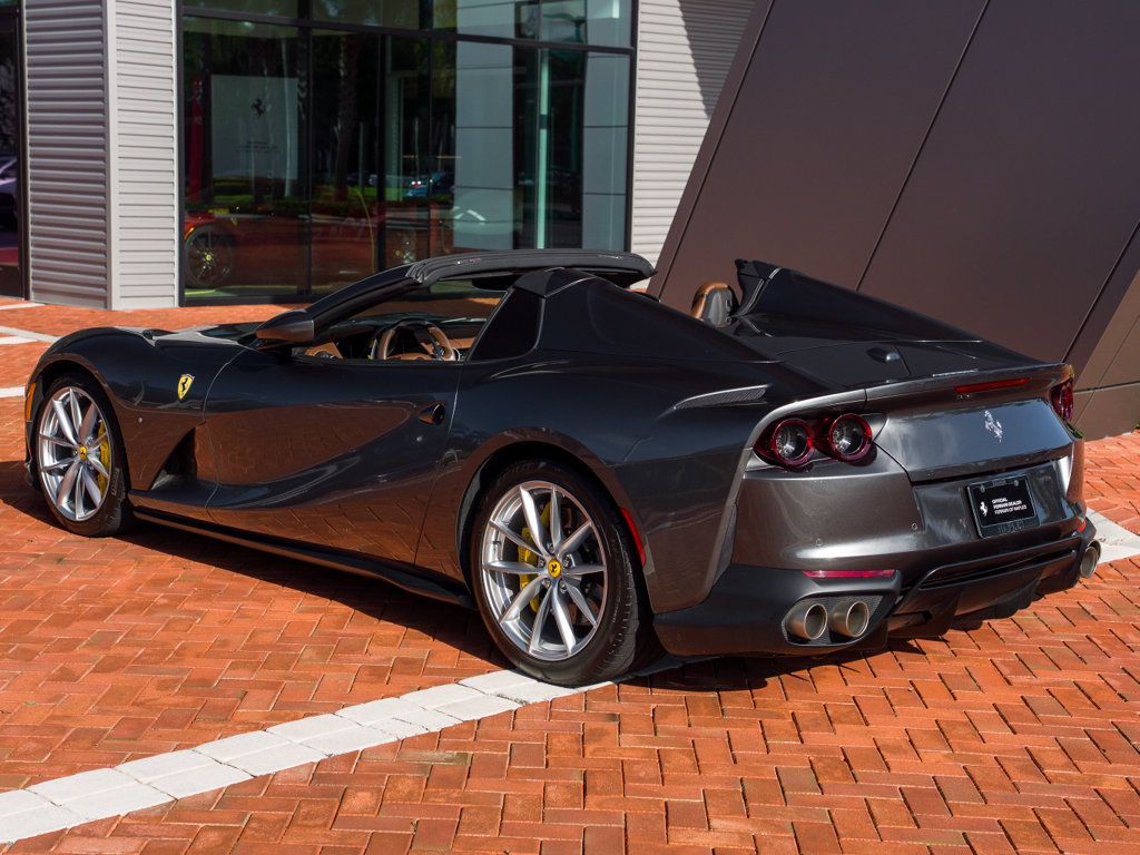 Certified 2022 Ferrari 812 GTS RWD image 4