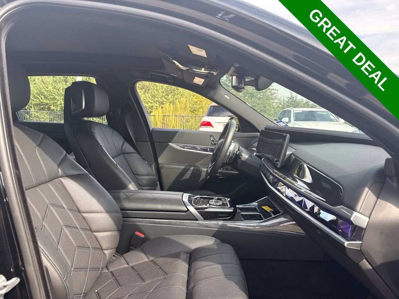Used 2026 BMW 740i RWD image 13