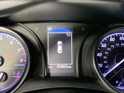 Used 2018 Toyota Camry LE w/ Protection Package (Q2) image 24