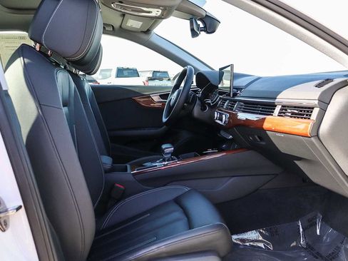 Used 2023 Audi A4 2.0T Premium w/ Convenience Package image 22