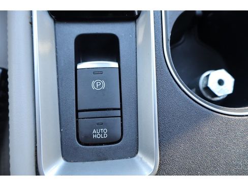 Used 2019 Nissan Altima 2.5 Platinum image 40