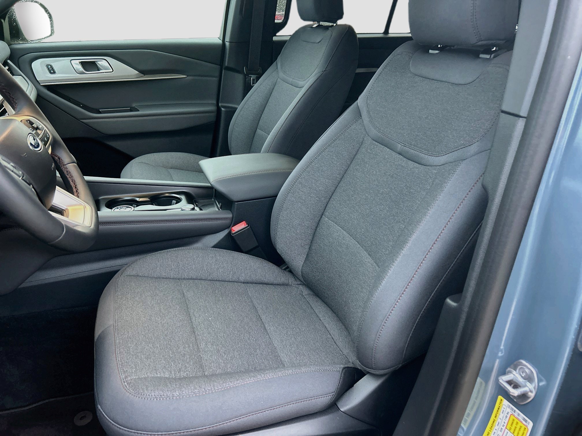 New 2027 Ford Explorer Active RWD image 15