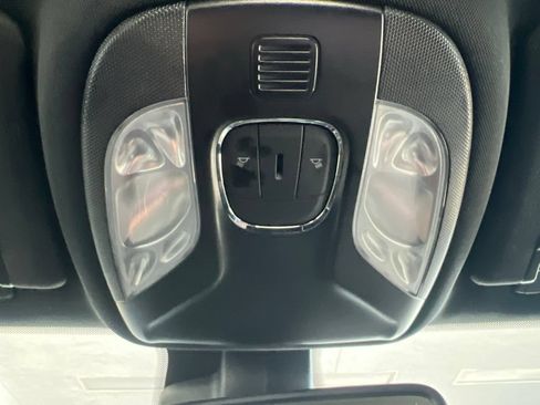 Used 2025 Jeep Compass Limited AWD/4WD image 43
