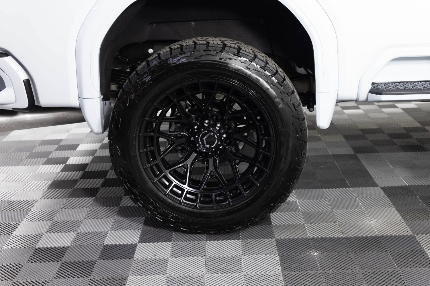 Used 2026 GMC Sierra 3500 Denali Ultimate AWD/4WD image 43
