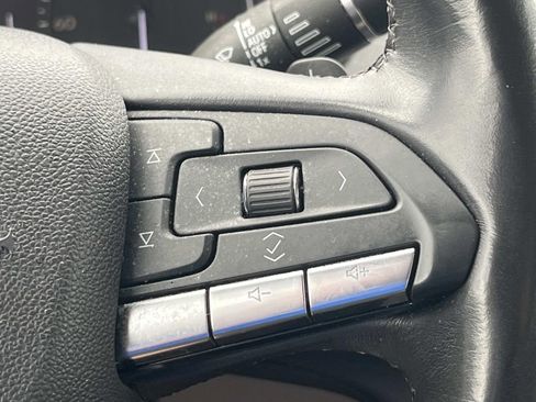 Certified 2023 Cadillac XT4 Premium Luxury image 31