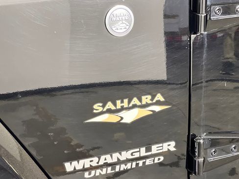 Used 2013 Jeep Wrangler Unlimited Sahara w/ Connectivity Group image 34
