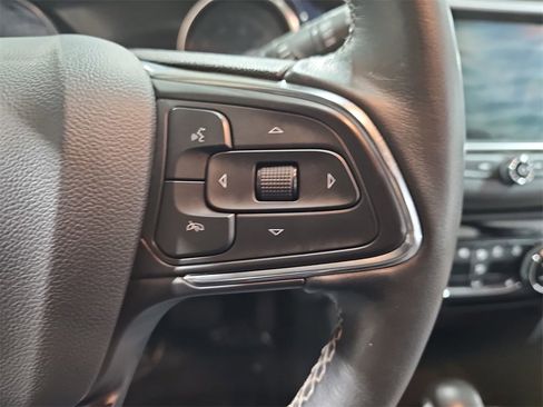 Certified 2022 Buick Encore GX Select w/ Sport Touring Package image 18