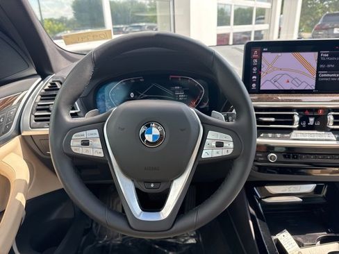 Used 2024 BMW X3 xDrive30i w/ Premium Package w/ZPA image 13