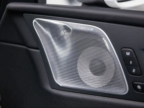 Used 2021 Volvo XC60 T8 Inscription w/ Advanced Package image 29