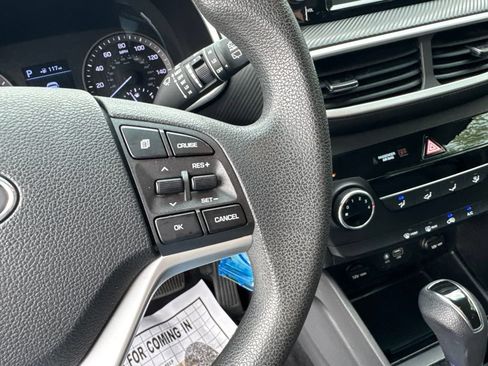 Used 2019 Hyundai Tucson SE AWD/4WD image 46