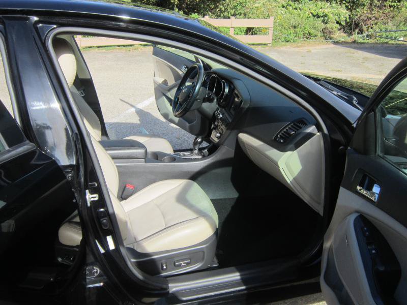 Used 2013 Kia Optima EX w/ Premium Pkg FWD image 11