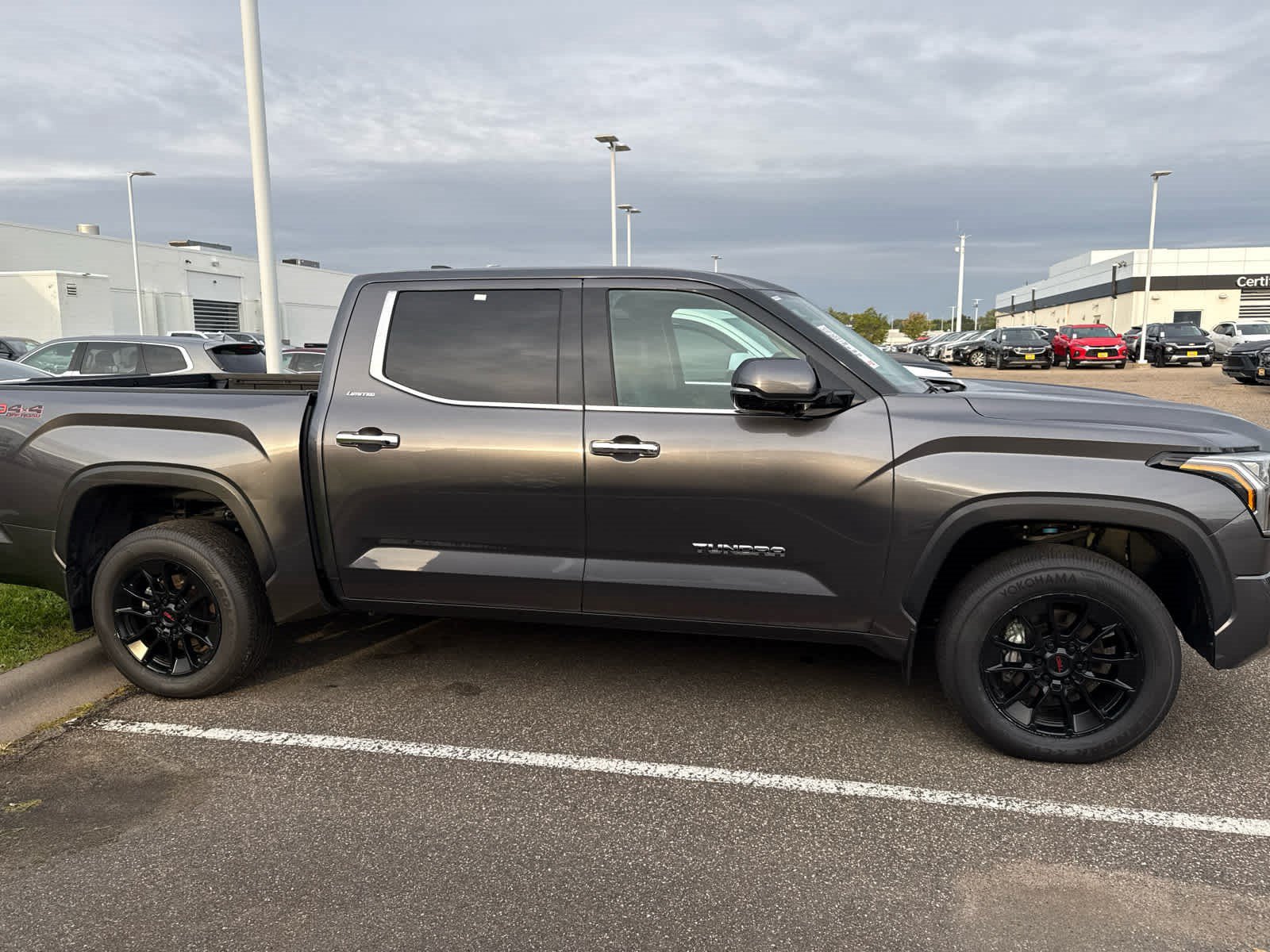 Used 2023 Toyota Tundra Limited w/ TRD Off-Road Package AWD/4WD image 4