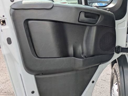 Used 2023 RAM ProMaster 2500 FWD image 11