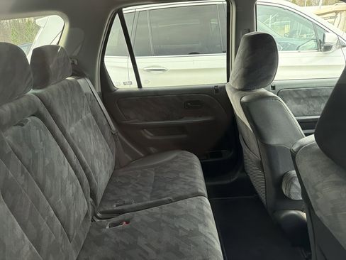 Used 2004 Honda CR-V EX image 15