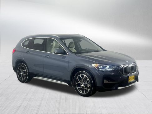 Used 2021 BMW X1 xDrive28i w/ Convenience Package image 3