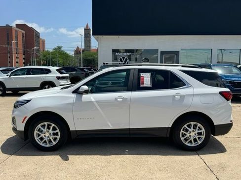 Used 2022 Chevrolet Equinox LT AWD/4WD image 3