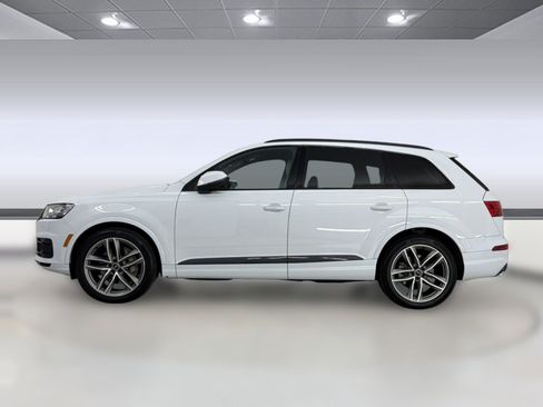 Used 2017 Audi Q7 3.0T Prestige w/ Prestige Package AWD/4WD image 2