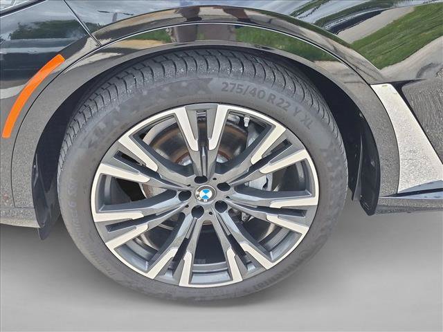 Used 2022 BMW X7 xDrive40i w/ Premium Package AWD/4WD image 26