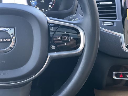 Used 2019 Volvo XC90 T6 Momentum w/ Advanced Package AWD/4WD image 28