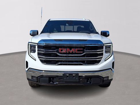 Used 2023 GMC Sierra 1500 SLT w/ SLT Premium Package AWD/4WD image 2