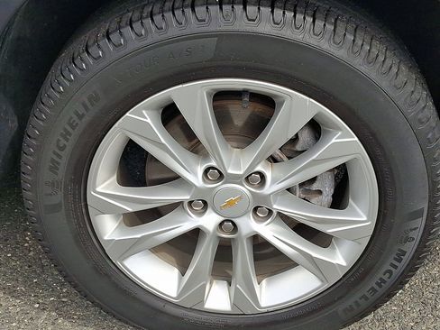 Used 2021 Chevrolet TrailBlazer LS AWD/4WD image 9