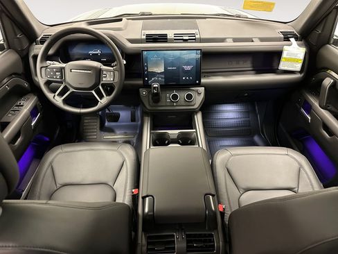 New 2026 Land Rover Defender 110 X-Dynamic SE AWD/4WD image 10