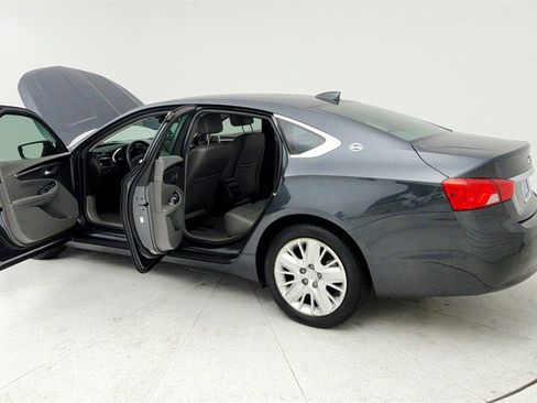 Used 2019 Chevrolet Impala LS image 11