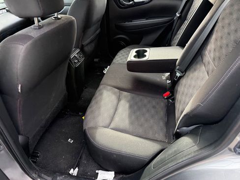 Used 2018 Nissan Rogue Sport SV image 7