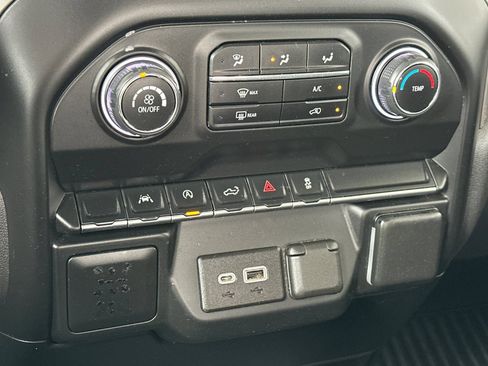 Certified 2023 Chevrolet Silverado 1500 Custom AWD/4WD image 26