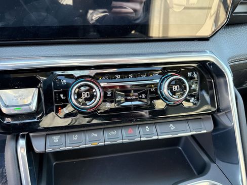 New 2026 GMC Sierra 2500 Denali w/ Denali Reserve Package image 17