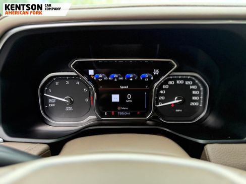 Used 2021 GMC Yukon Denali w/ Denali Premium Package AWD/4WD image 17