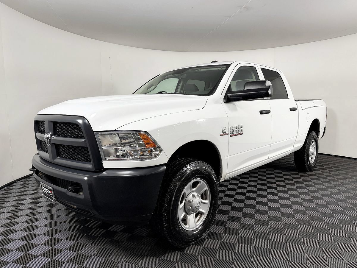 Used 2018 RAM 3500 Tradesman w/ Popular Equipment Group AWD/4WD image 2
