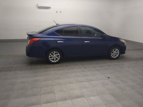 Used 2019 Nissan Versa SV w/ SV Special Edition Package FWD image 10