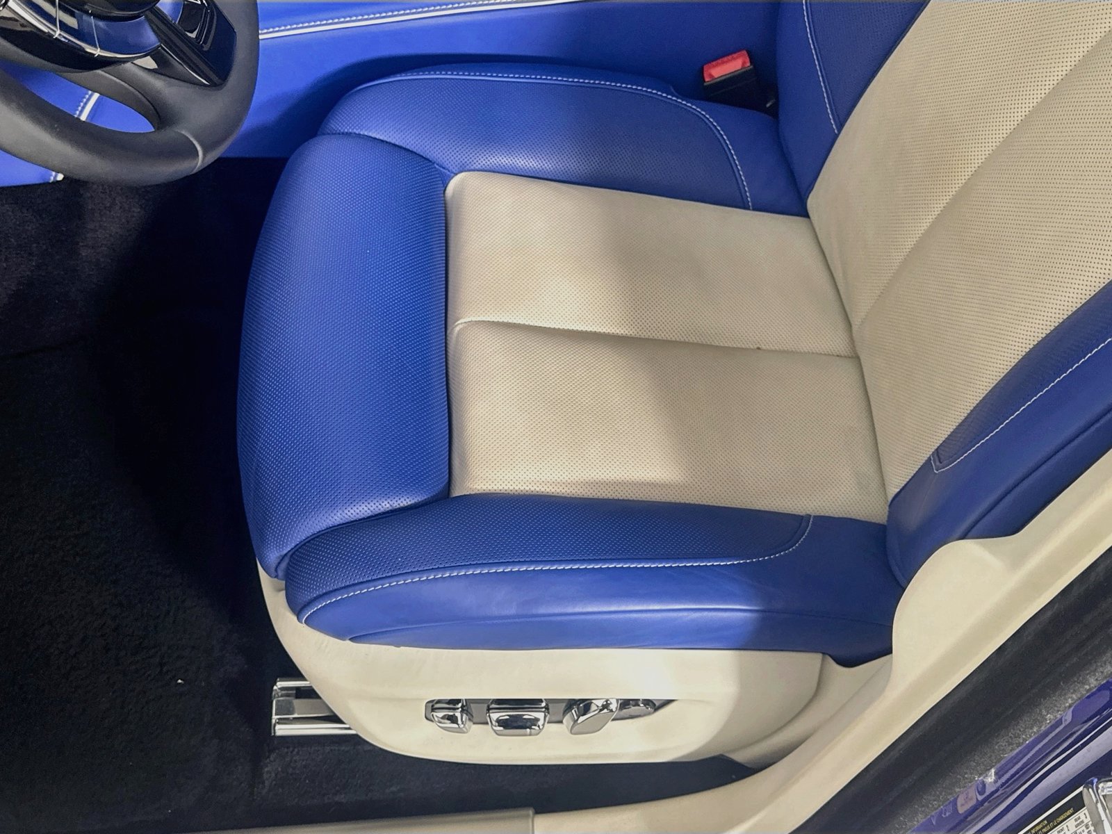 Certified 2023 Rolls-Royce Ghost w/ Ghost Package AWD/4WD image 19